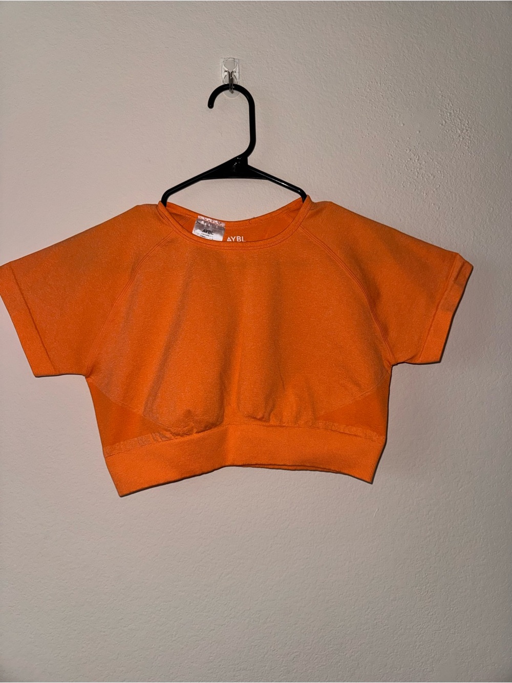 AYBL Adapt Seamless Crop Top. Size large